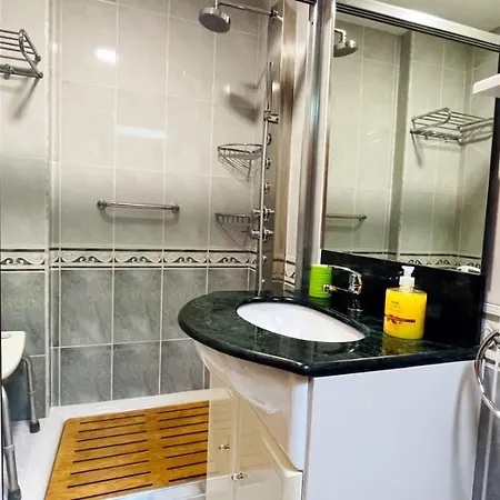 Apartamento Piso Céntrico Nati Con Parking Incluído