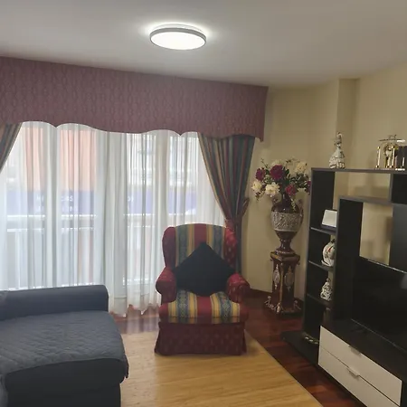 Apartamento Piso Céntrico Nati Con Parking Incluído